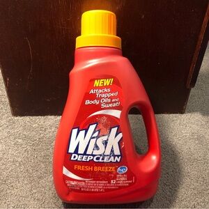 Wisk Deep Clean Freeze Breeze Laundry Detergent HE 32 Loads 50oz